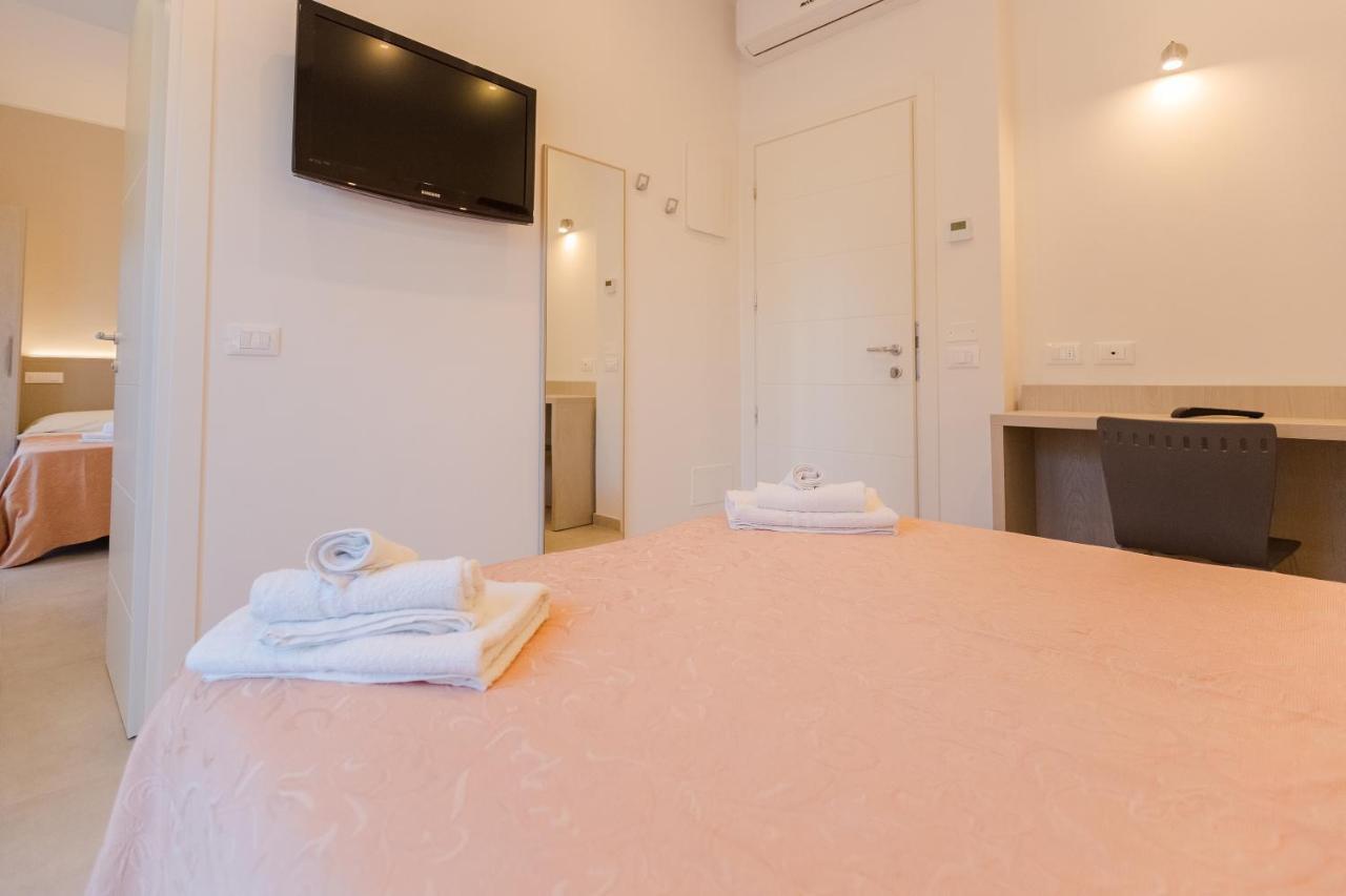 Hotel Altamarea Misano Adriatico Εξωτερικό φωτογραφία