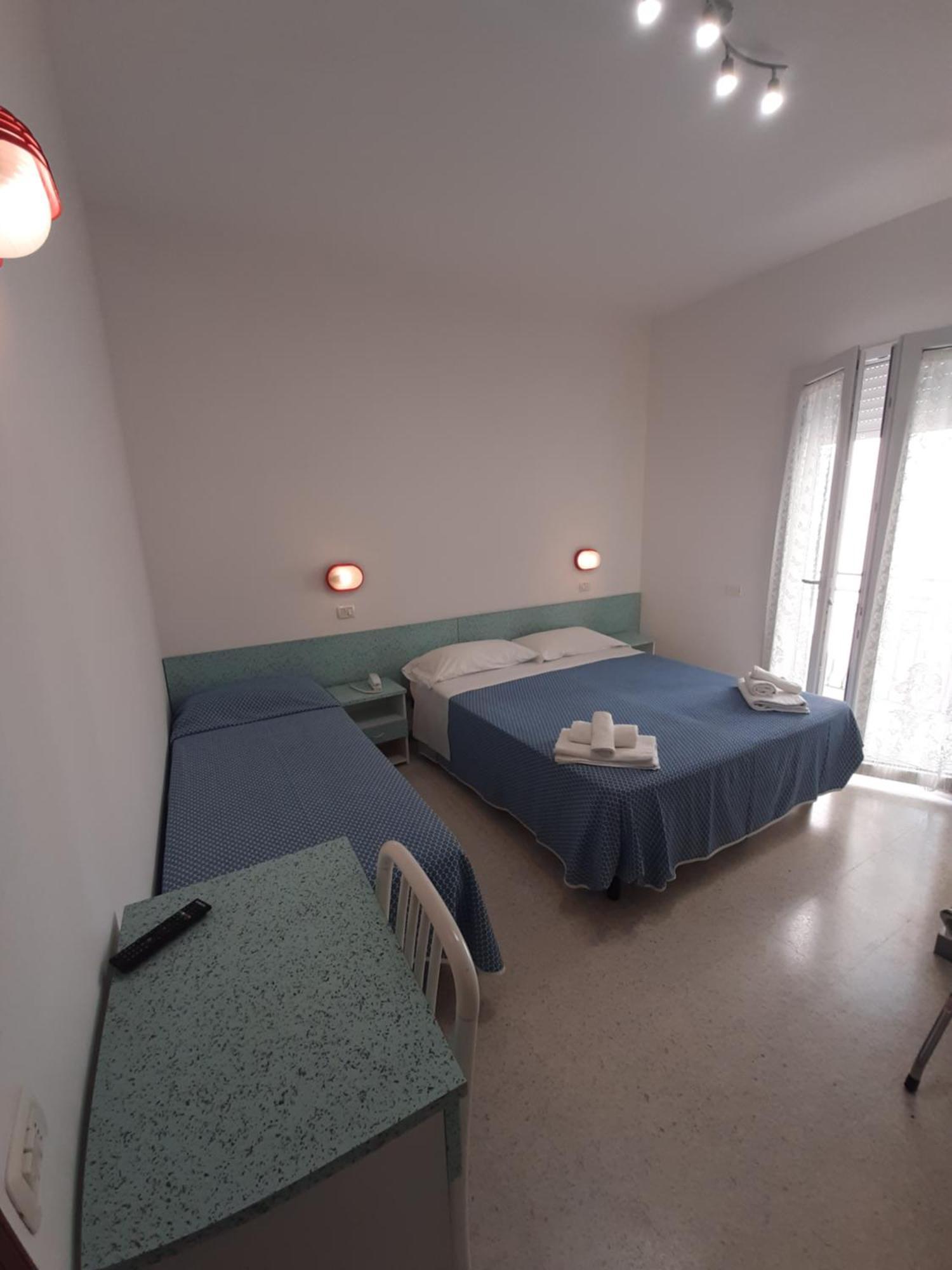 Hotel Altamarea Misano Adriatico Εξωτερικό φωτογραφία