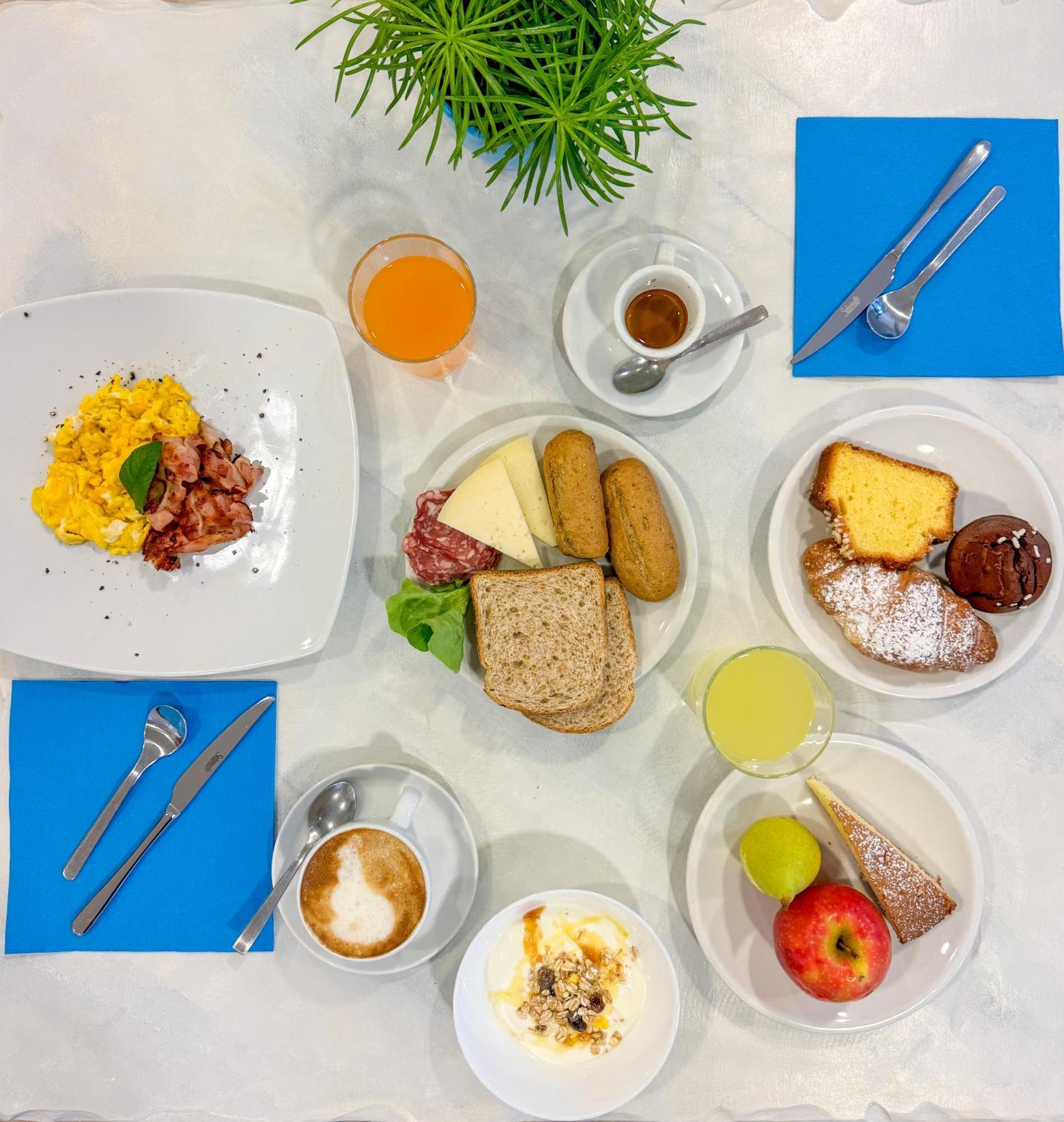 Hotel Altamarea Misano Adriatico Εξωτερικό φωτογραφία