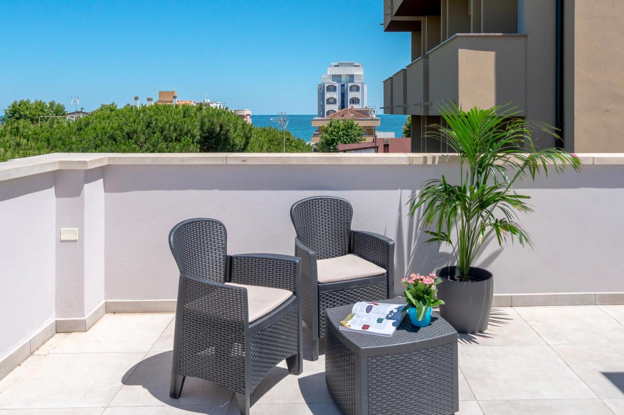 Hotel Altamarea Misano Adriatico Εξωτερικό φωτογραφία
